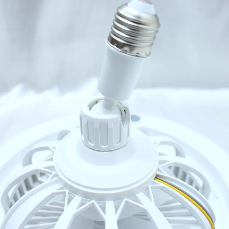 LAMPARA LED + ABANICO DE TECHO